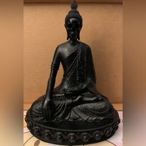 (PENDING) Killstar Resin Buddha Statue